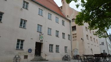 Ethik-Institut, Wirtshaus, Bier-, Buch- u. Unigeschichte